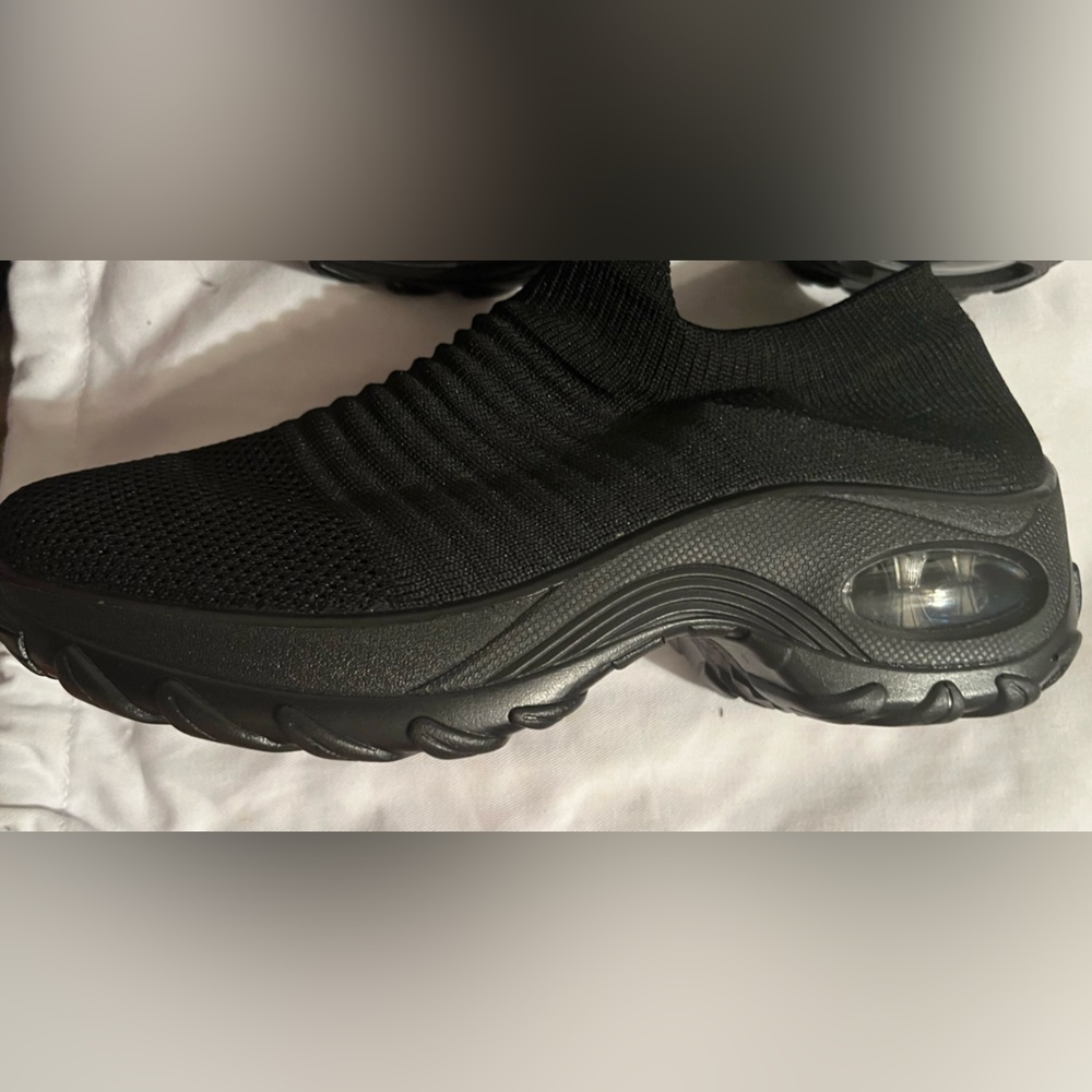 Women Black Knit Slip-On Sneakers (39)